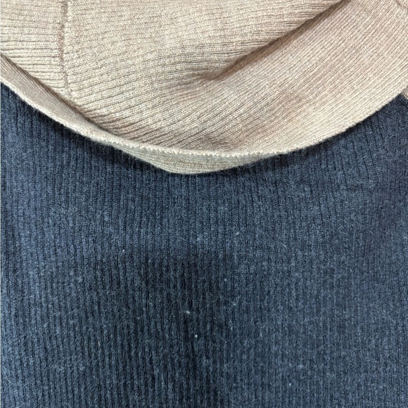 Cynthia Rowley 100% Merino Wool Cowl Neck Tunic Sweater Black and Tan Medium - Picture 4 of 7